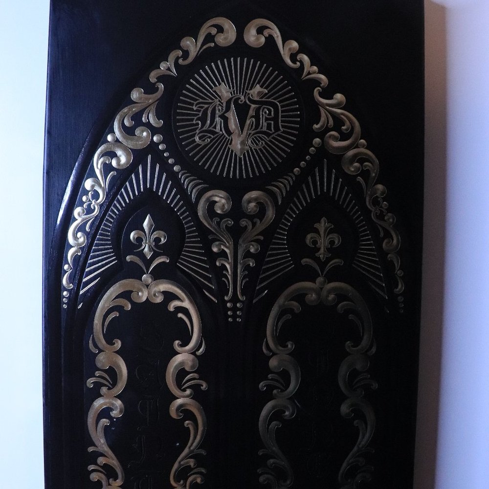 COPY - Limited Edition Saint + Sinner Eyeshadow Palette